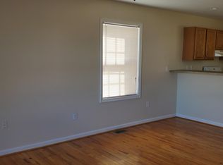 1500 4th St #B, Waynesboro, VA 22980