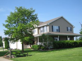 1709 S Deer Run Dr, Mahomet, IL 61853