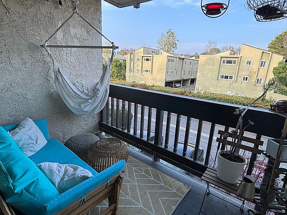 5th image of 3212 Summertime Ln