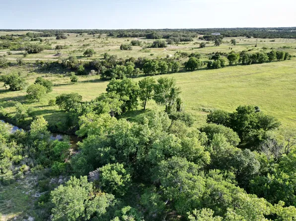 22 Serenity Dr, Bertram, TX 78605