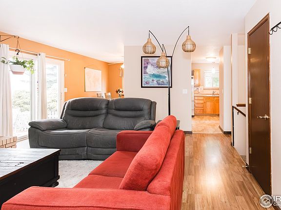 5th image of 1416 W 38th Pl