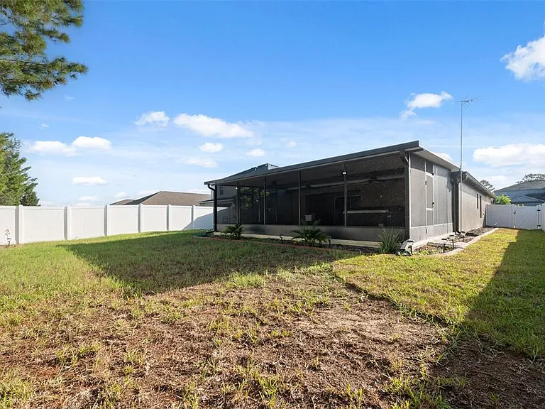 18035 Arbor Crest Dr — Photo 36