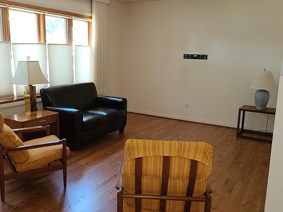 2nd image of 835 S Golf Cul De Sac St