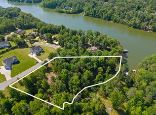 795 E Ridge Water Dr, Chesnee, SC 29323
