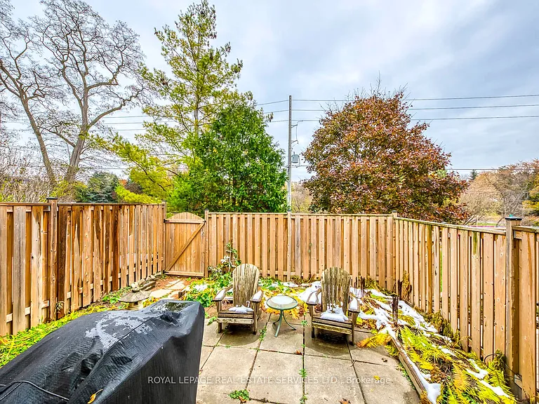 1055 Shawnmarr Rd #202 — Photo 38