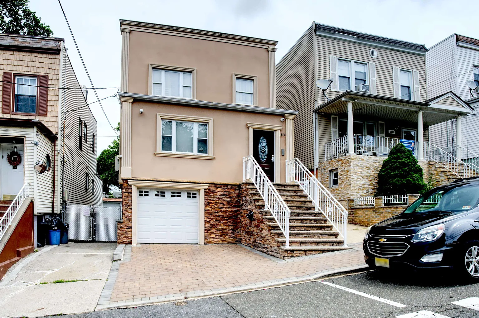 1404 81st St photo 1