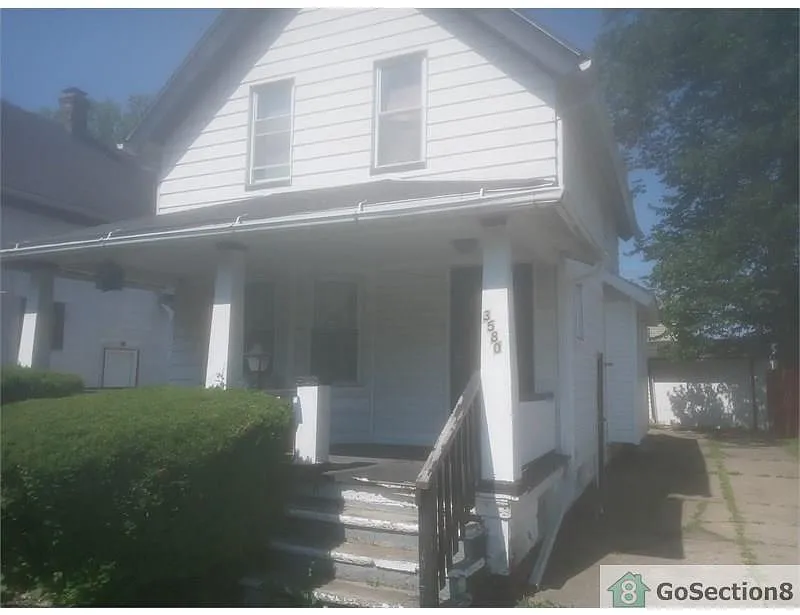 3580 E 104th St photo 1
