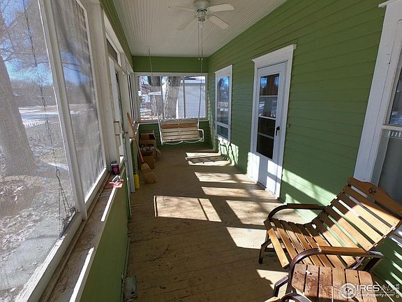 2nd image of 407 Charles St