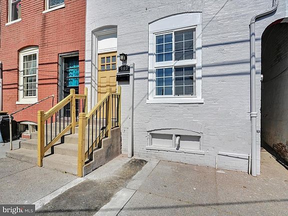 3rd image of 463 Beaver St