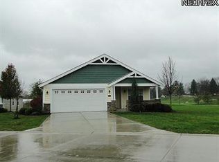 2850 Island Creek Dr, Medina, OH 44256