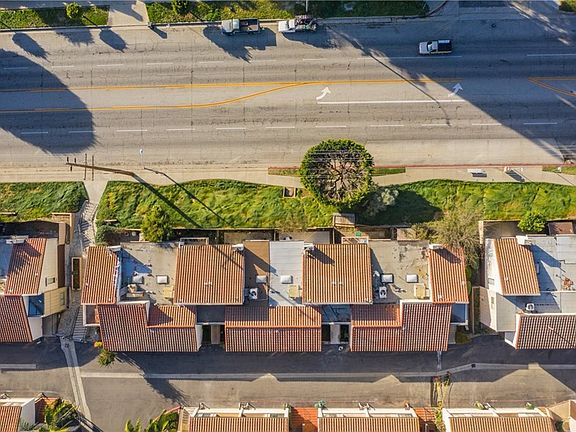 5th image of 878 S Garfield Ave