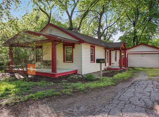 3927 Elledge Dr, Roeland Park, KS 66205