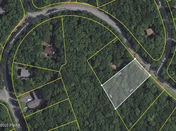 198 Upper Independence Dr, Lackawaxen, PA 18435