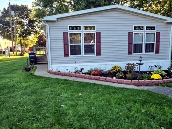 219 Placid Park, Shortsville, NY 14548