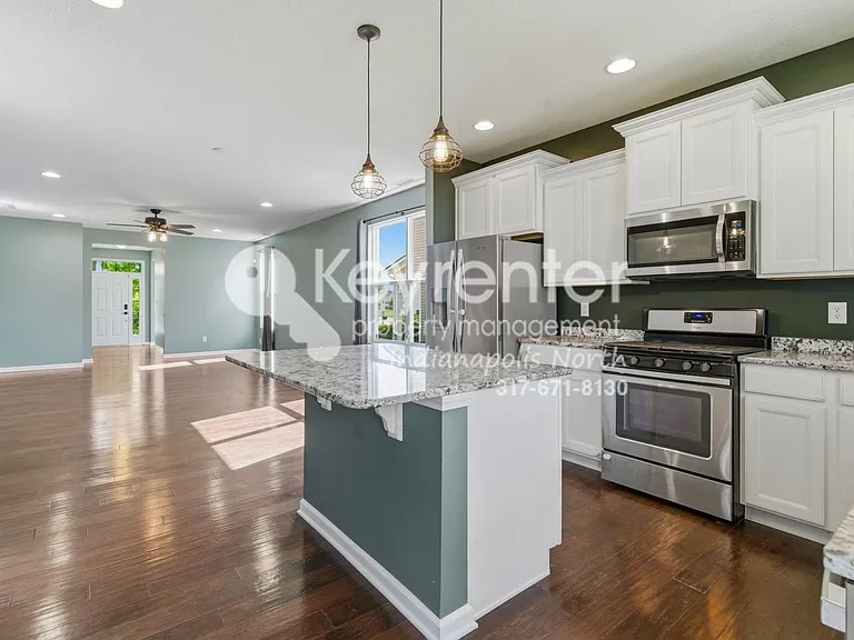 6258 Colonial Dr — Photo 5