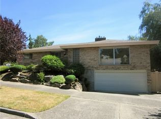 6055 41st Ave NE, Seattle, WA 98115