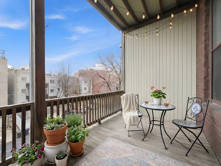 849 W Newport Ave #3 — Photo 17