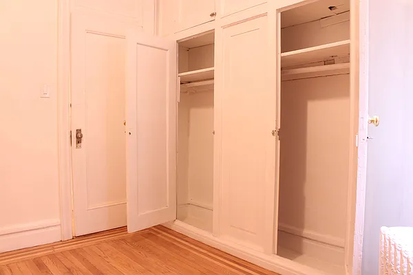 Rented by J M Weber Real Estate Inc | media 22