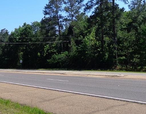 4th image of 9178 Highway 165 S