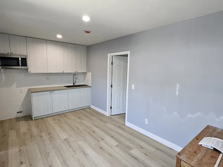 1402 W Workman Ave #3 — Photo 2