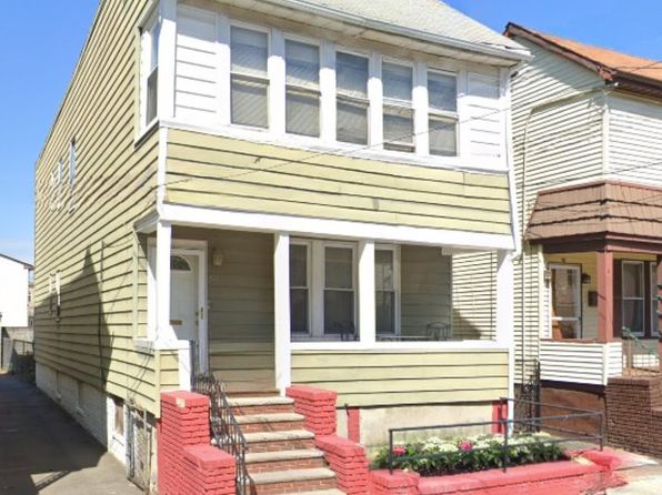 93 Schley St Floor 2