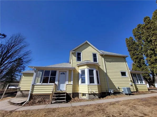 1315 Webb Street, Cumberland, WI 54829