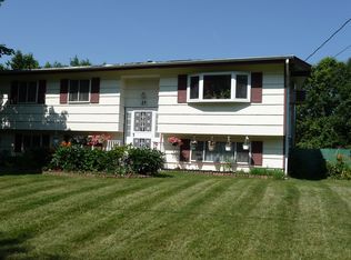 29 Wayne Ln, Tappan, NY