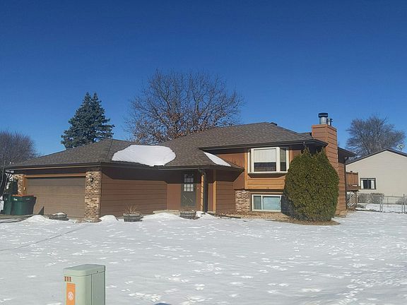 2nd image of 701 116th Ln NE