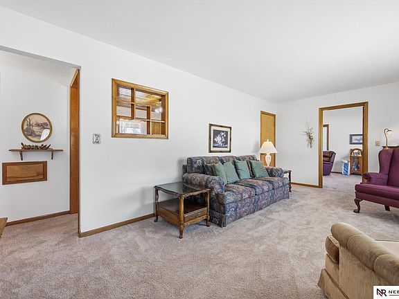 3rd image of 7212 S 41st Ave