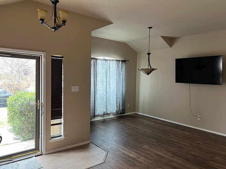 6300 Spring Ranch Dr — Photo 13