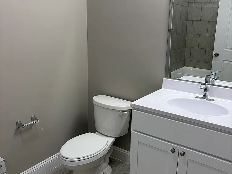 337 Front St — Photo 4