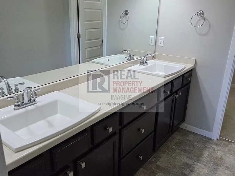 3966 Campus Willows Loop NE — Photo 27