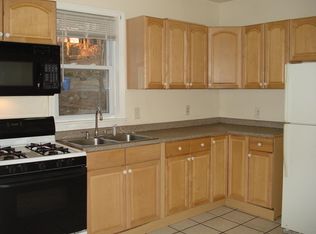 35 Lunda St #2, Waltham, MA 02451