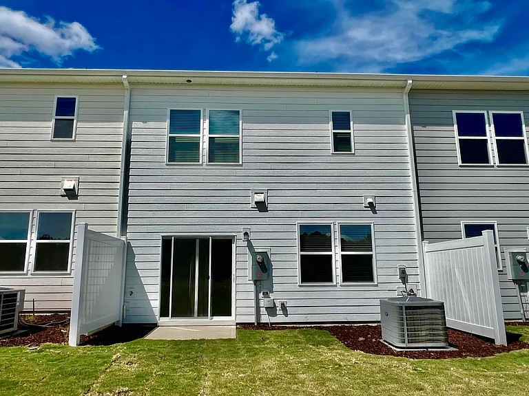 6220 Old Tavern Dr — Photo 21
