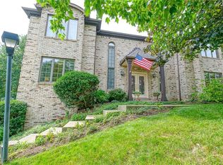 282 Highvue Cir, Wexford, PA