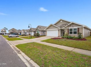 360 Bridge Harbor Dr, Panama City, FL 32404
