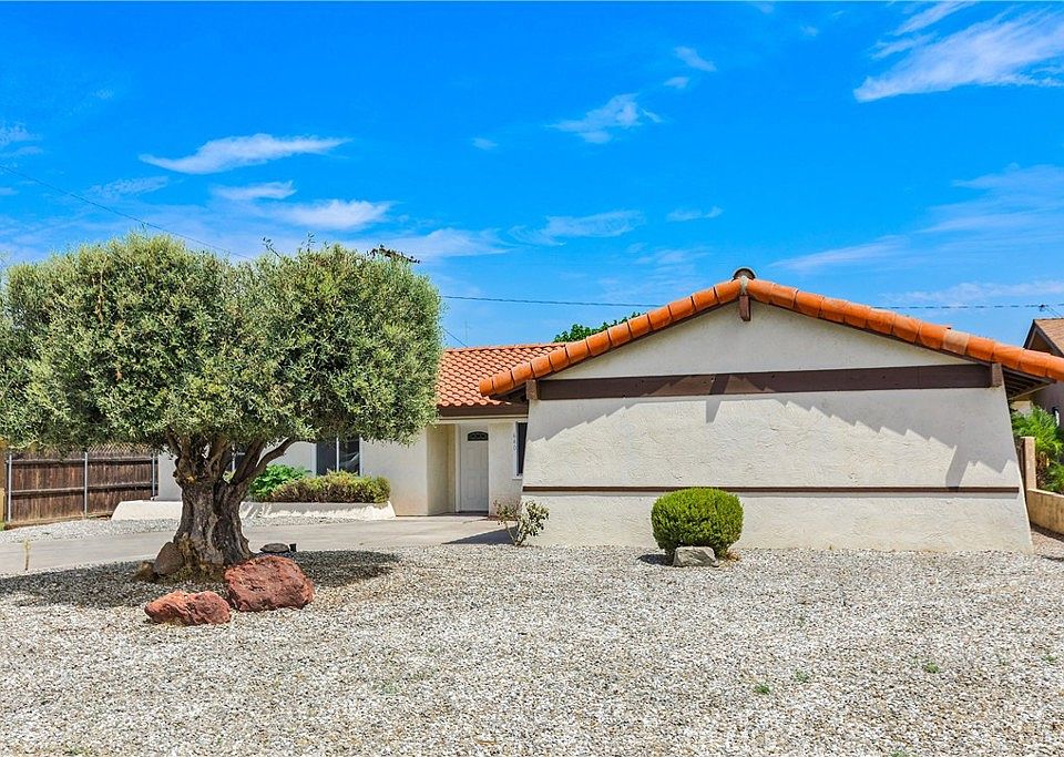 1st image of 640 Vista Del Monte