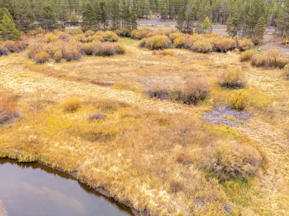 54735 Huntington Rd, Bend, OR 97707