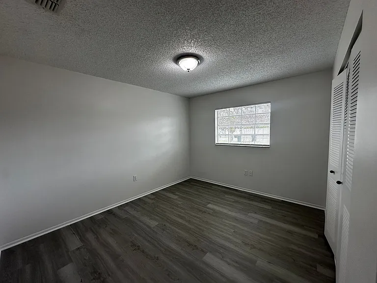 4616 N Goldenrod Rd — Photo 12