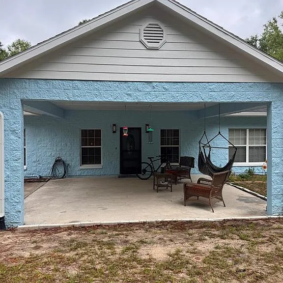 10625 NW 14th St — Photo 3