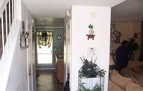 2nd image of 3903 Stateflower Ct