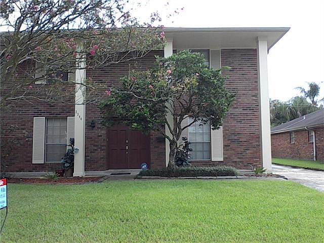 1st image of 2344 Holiday Dr