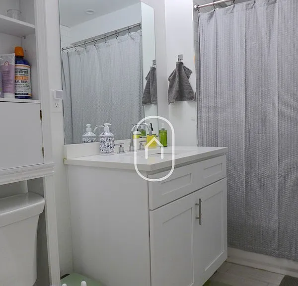 1920 Washington St #3 — Photo 13