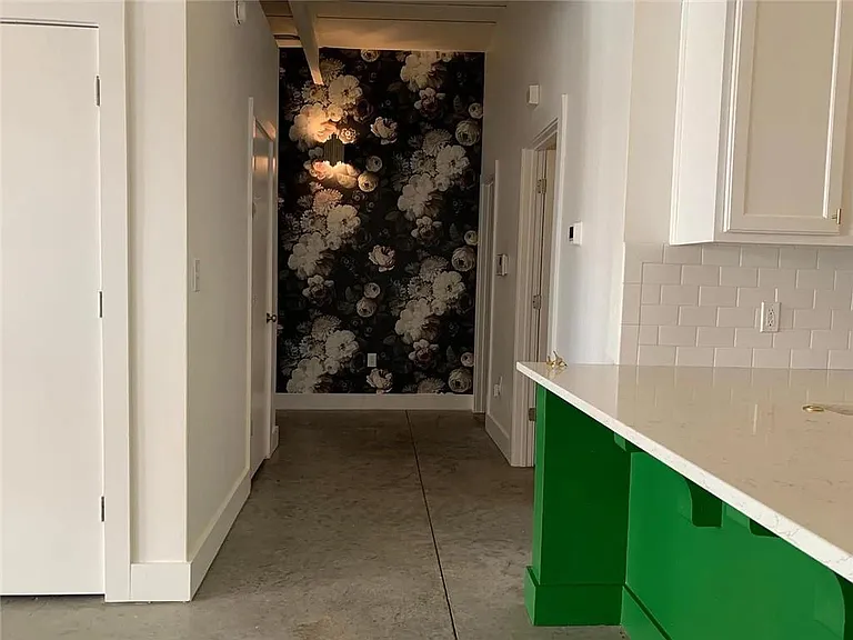 806 Marcus St SE #17 — Photo 6