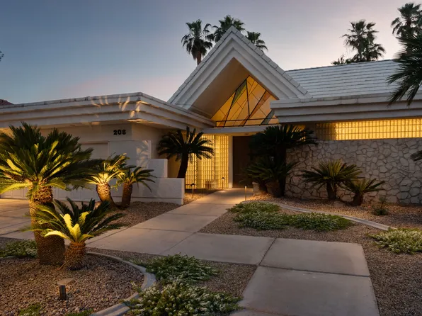 208 Desert View St, Las Vegas, NV 89107