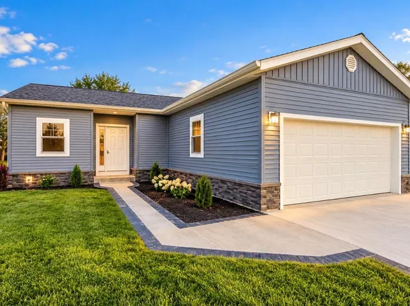 104 Miller Ave, Rockford, OH 45882
