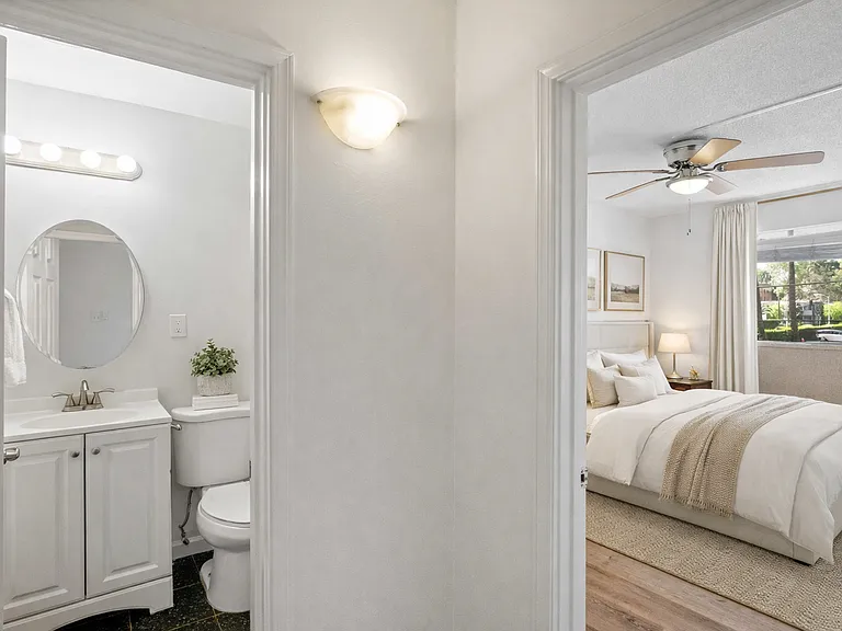 6871 Franklin Ave - Hollywood Cozmo — Photo 42