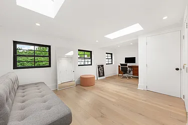 Rented by Nest Seekers International