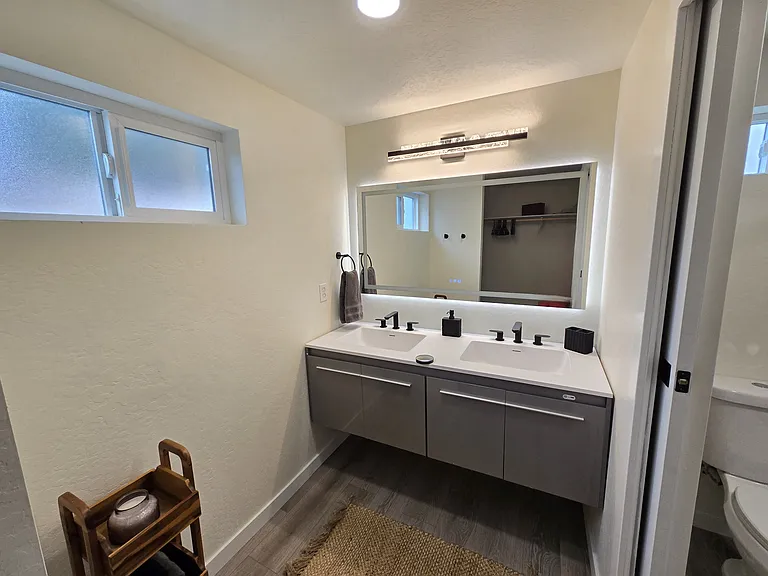 1522 E Edgemont Ave — Photo 18