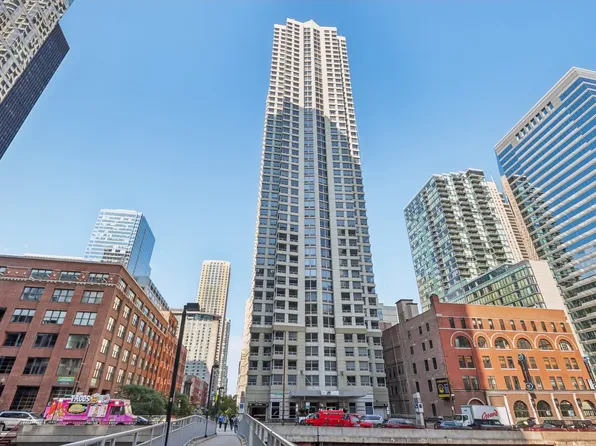 440 N Wabash Ave APT 4610, Chicago, IL 60611